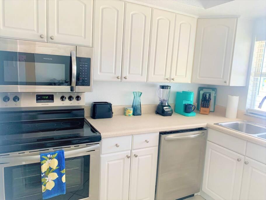 Bright And Beachy 2Bed 1Bath Home - Unit 210 코코아비치 외부 사진